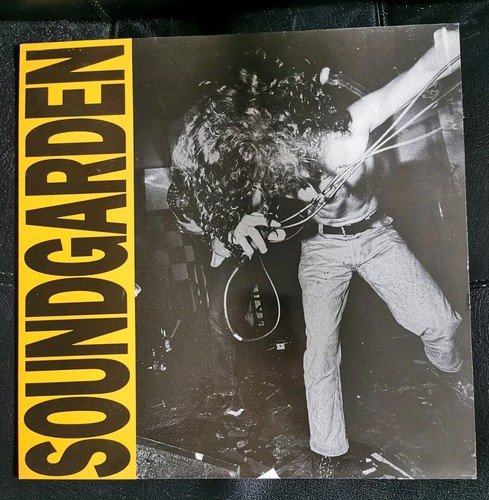 Soundgarden louder than love - soundgarden,,
